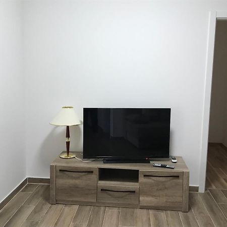 Apartmani Matea Cres Exterior foto