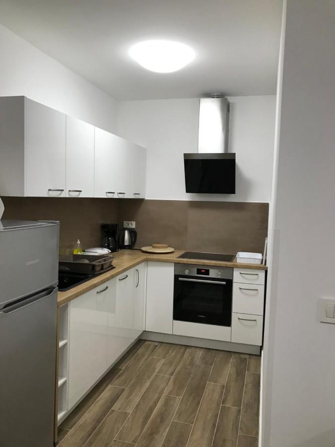 Apartmani Matea Cres Exterior foto